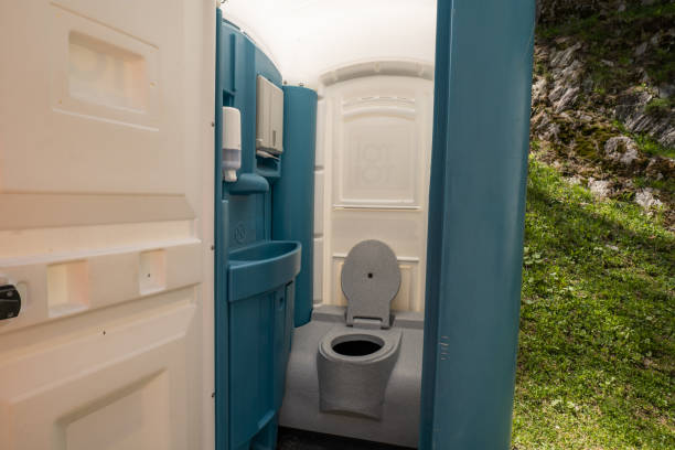 Best Temporary restroom rental  in Chigan Center, MI